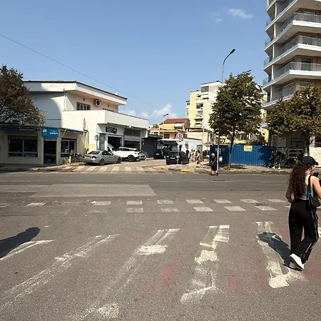 Auberge de jeunesse Alina Tirana