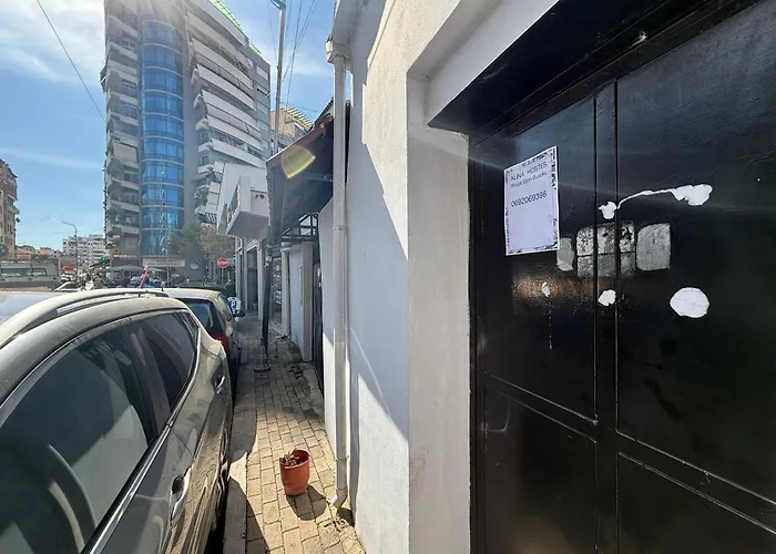 Alina بيت شباب