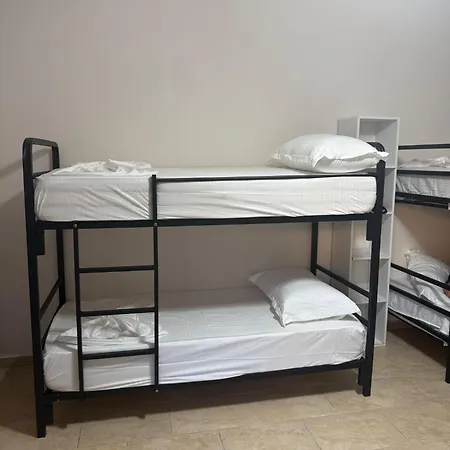 Hostel Alina Tirana